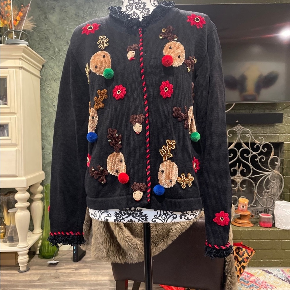 Jack B. Quick Reindeer
Embroidered Christmas Cardigan
Sweater Women's size M
